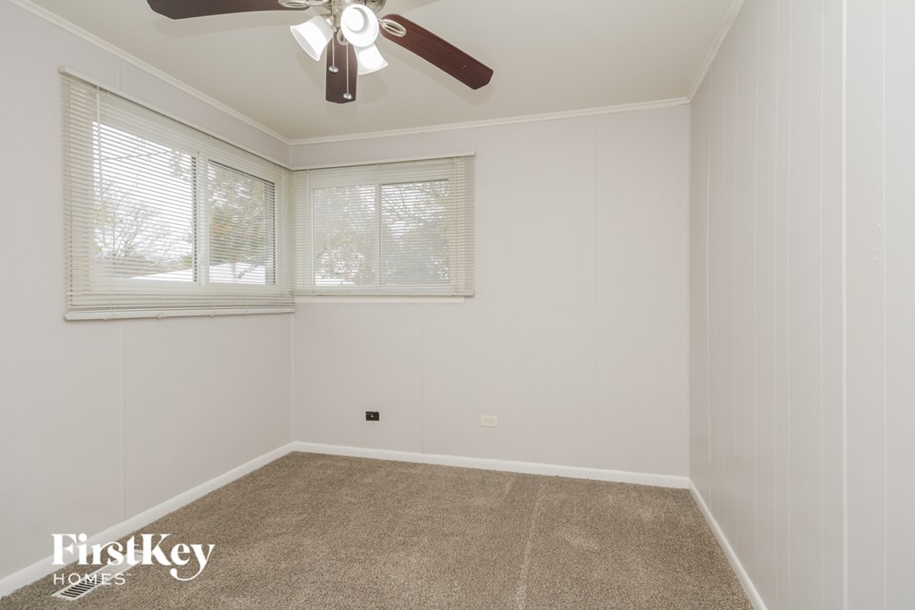 14525 Dobson Ave 3 Beds House for Rent - Photo Gallery 15