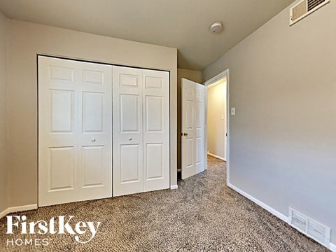 the closets in the master bedroom are cleaned and ready to use