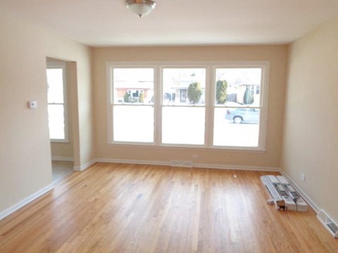 14812 Ellis Ave 3 Beds Apartment for Rent