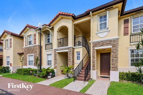 1490 Ne 33 Road # 205 3 Beds Apartment for Rent