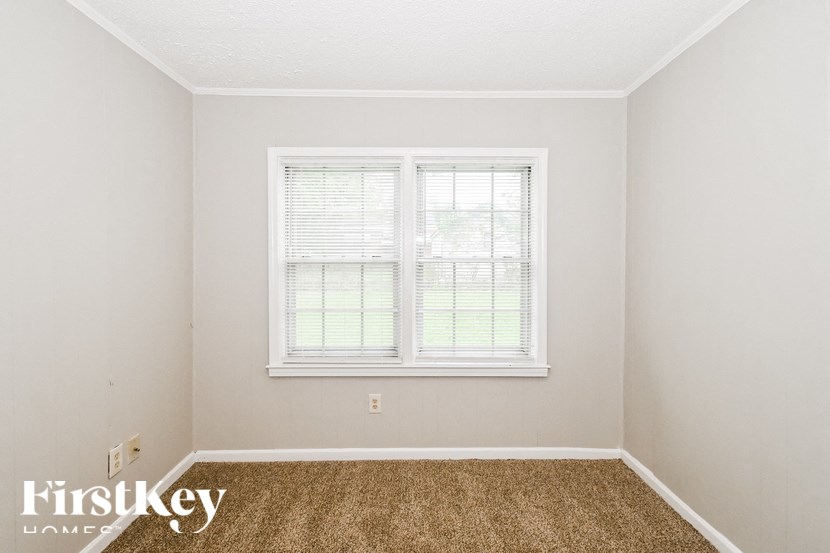 1493 Fox 3 Beds House for Rent - Photo Gallery 11