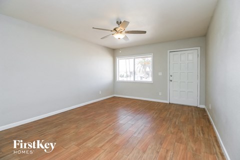 15035 N 28Th Ave 3 Beds Apartment for Rent