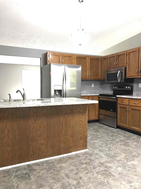 1507 Lansdowne Rd 3 Beds Apartment for Rent