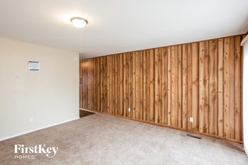 1516 Rolling Ridge Dr 3 Beds House for Rent - Photo Gallery 5