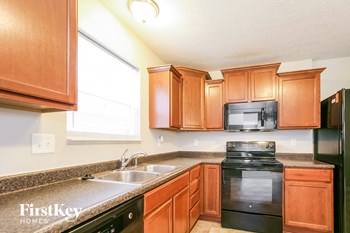 15193 Silver Charm Drive 4 Beds House for Rent - Photo Gallery 6