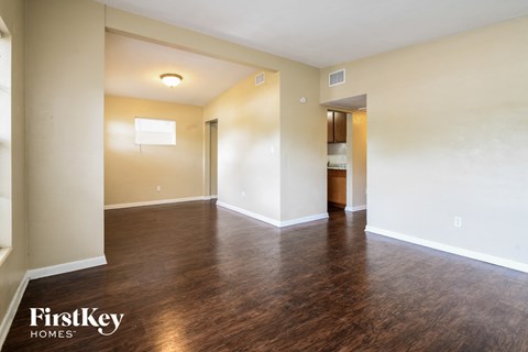 1521 Heather Ave 3 Beds Apartment for Rent