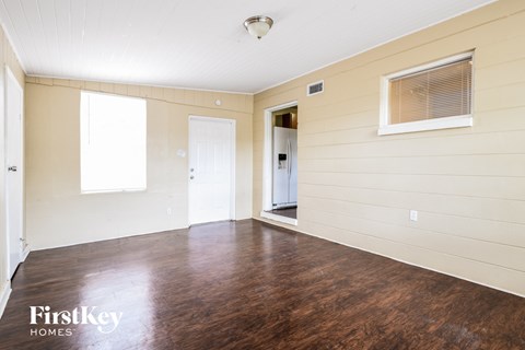 1521 Heather Ave 3 Beds Apartment for Rent