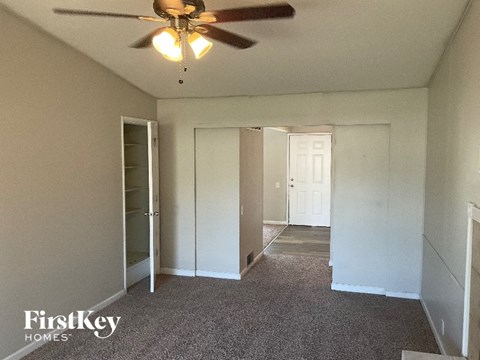 1525 Aintree Dr 3 Beds Apartment for Rent