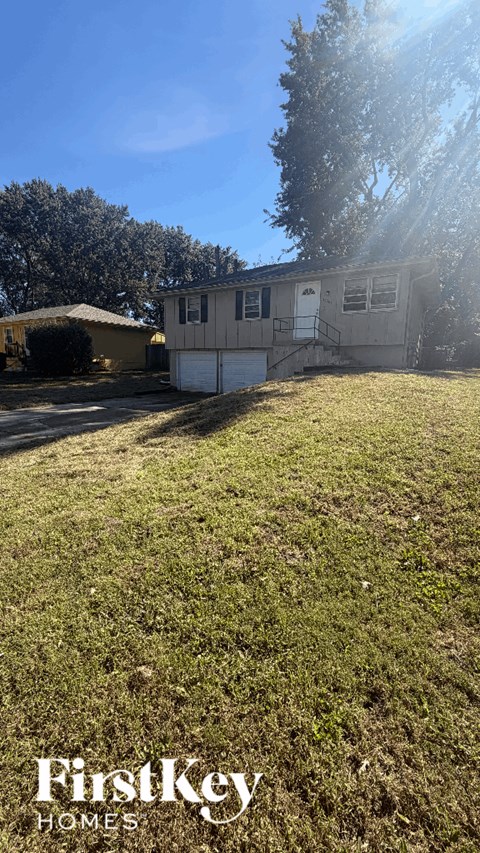 15301 E 48Th Terr 3 Beds Apartment for Rent
