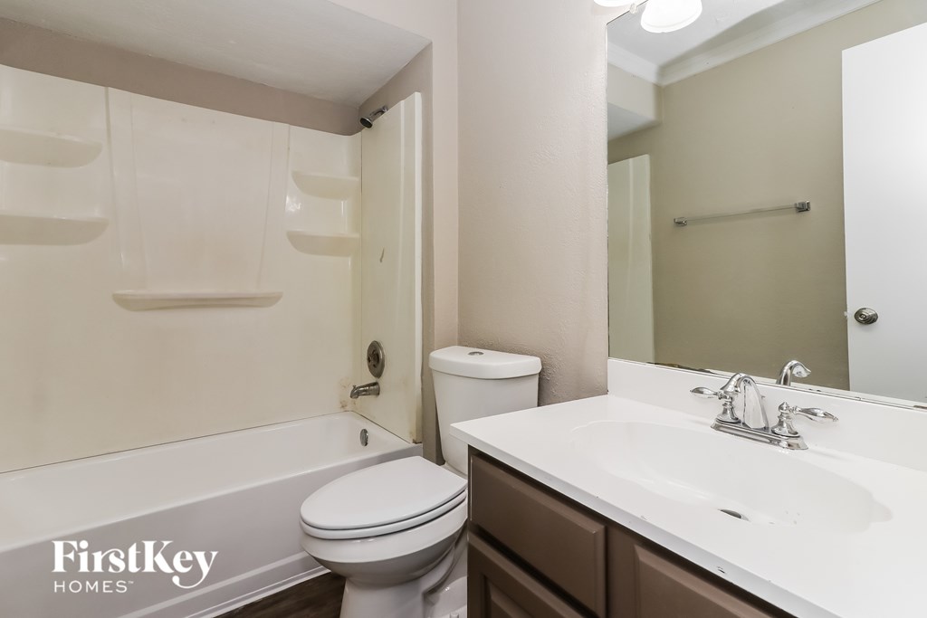 15310 Meadow Village Drive 3 Beds House for Rent - Photo Gallery 17