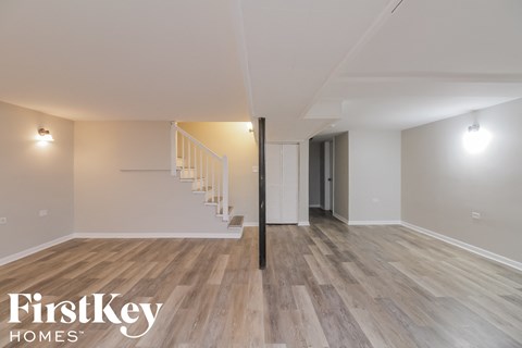 15450 Elm St 3 Beds Apartment for Rent