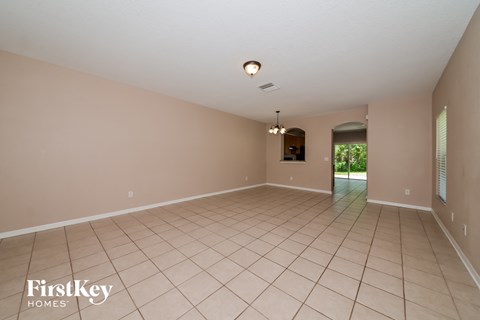 15825 Fishhawk Falls Dr 2 Beds Apartment for Rent