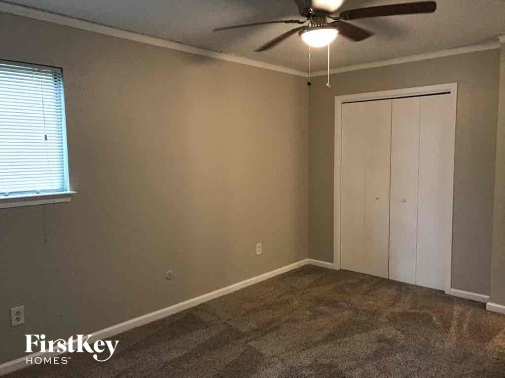 1602 Geraldine Ln 3 Beds House for Rent - Photo Gallery 11