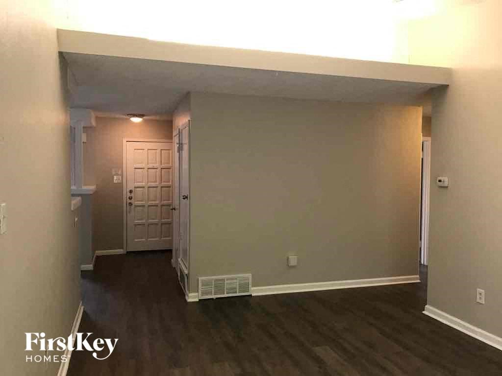 1602 Geraldine Ln 3 Beds House for Rent - Photo Gallery 6