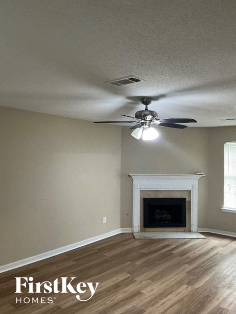 1606 Raybrad Dr 3 Beds Apartment for Rent