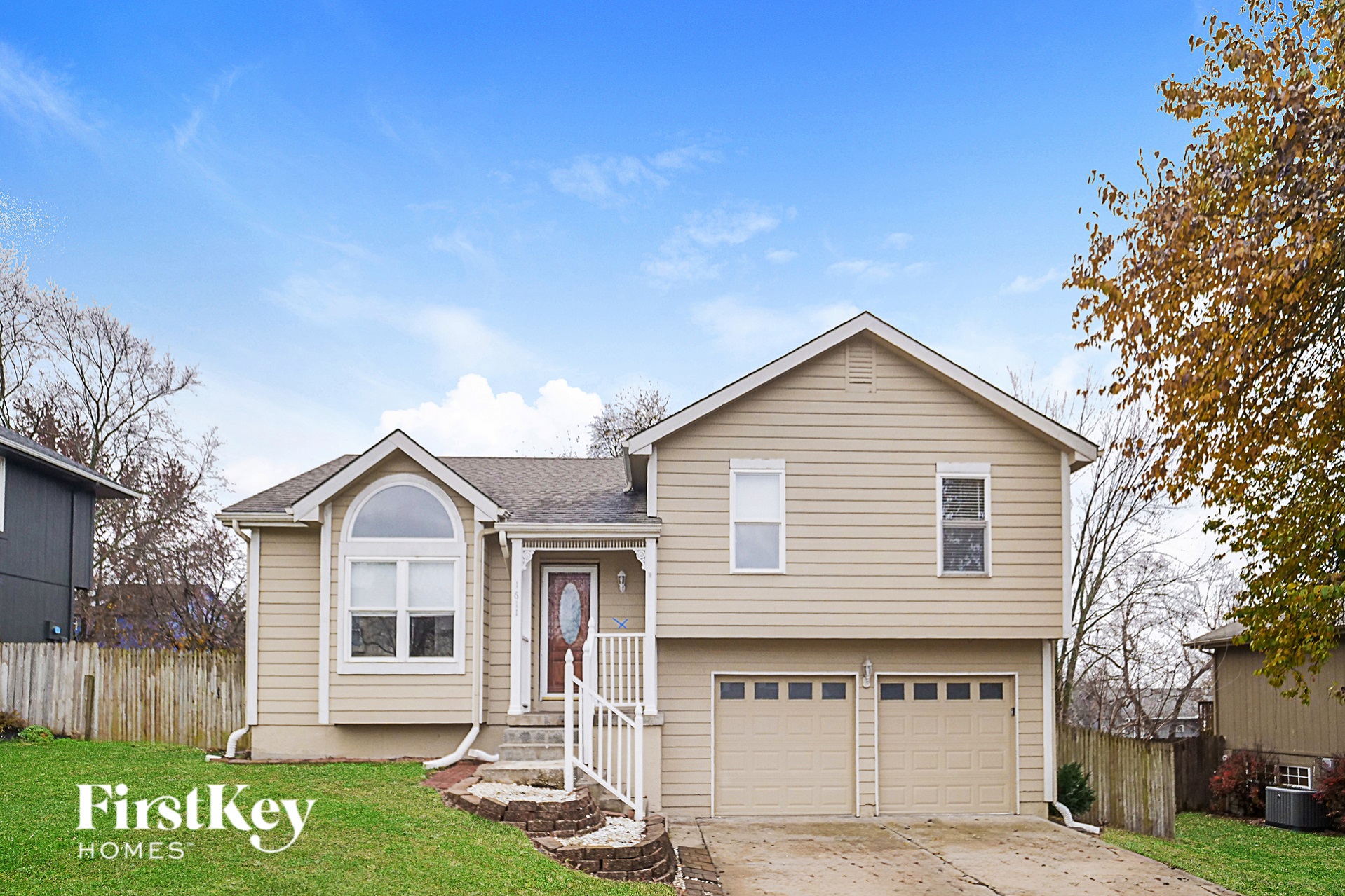 1611 Cooper Dr 3 Beds Apartment for Rent