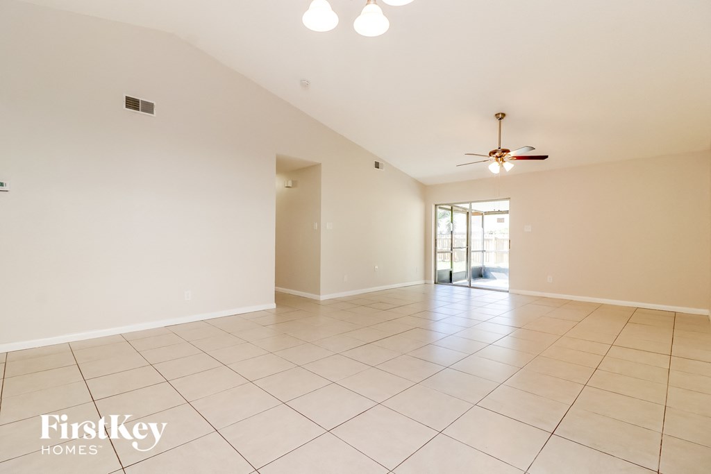 1625 Gardner Dr 3 Beds House for Rent - Photo Gallery 4