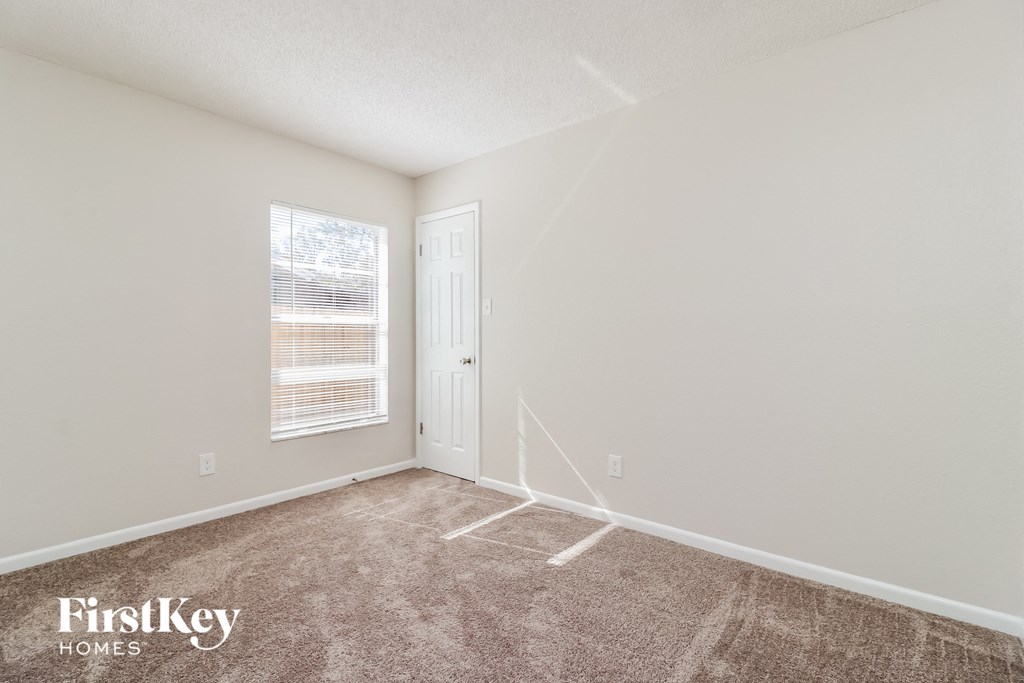 1625 Gardner Dr 3 Beds House for Rent - Photo Gallery 9