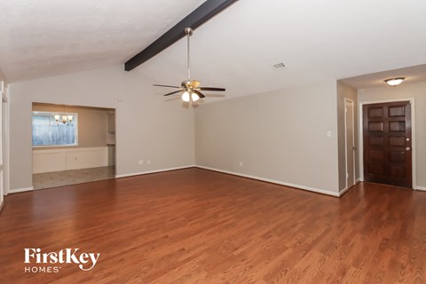 16310 Forest Bend Ave 3 Beds Apartment for Rent