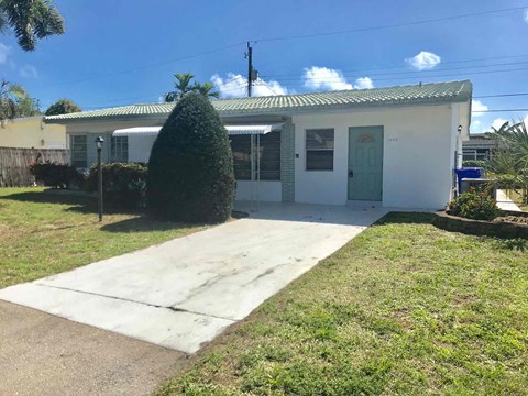 1640 NE 32Nd Pl 4 Beds Apartment for Rent