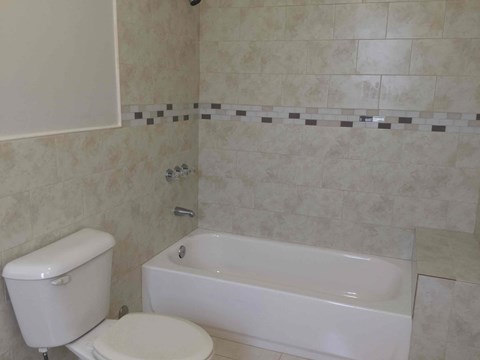 16410 NW 20 Ave 4 Beds House for Rent - Photo Gallery 8