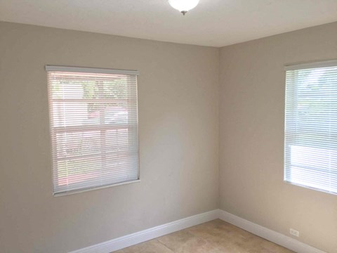 16410 NW 20 Ave 4 Beds House for Rent - Photo Gallery 11