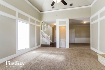 16423 Rhinefield Street 4 Beds House for Rent - Photo Gallery 3