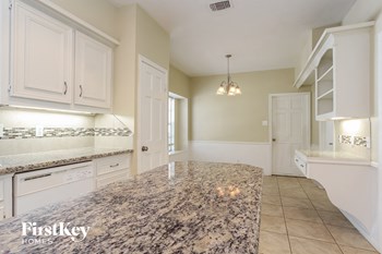 16423 Rhinefield Street 4 Beds House for Rent - Photo Gallery 5