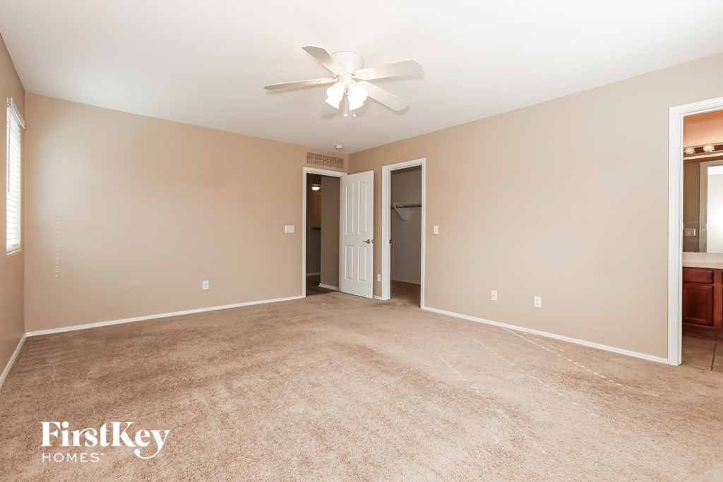 1671 E Maddison Cir 3 Beds House for Rent - Photo Gallery 11