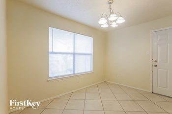 16818 Selder Drive 3 Beds House for Rent - Photo Gallery 6