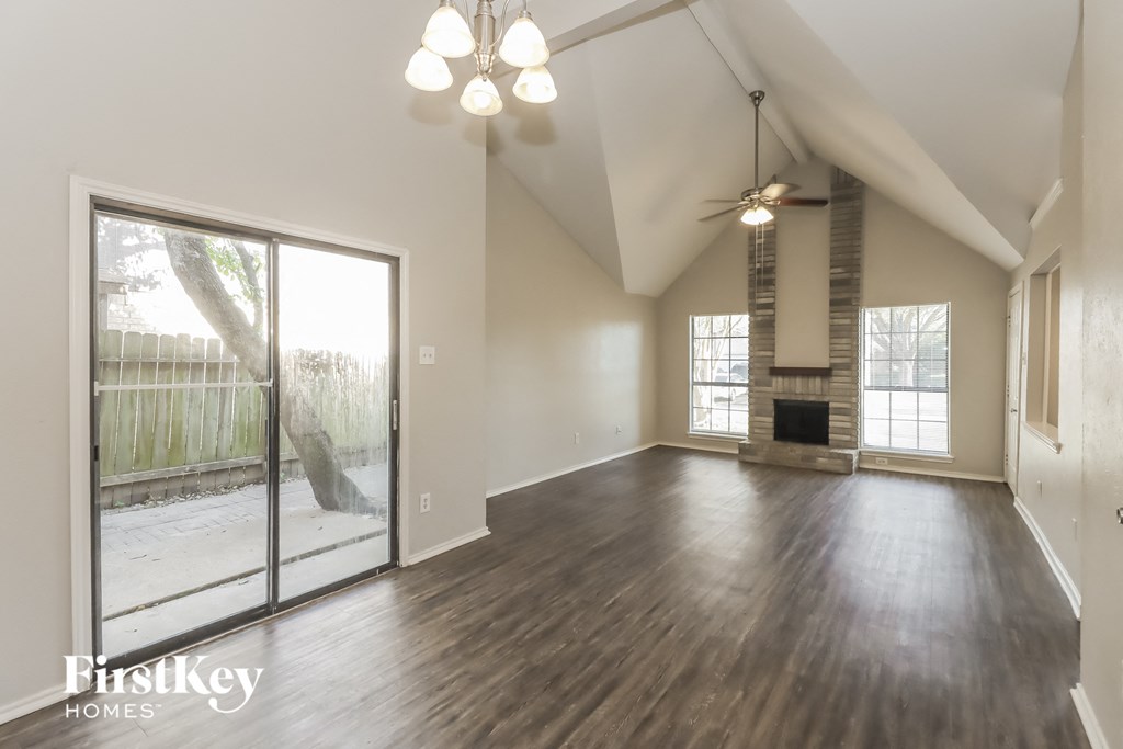 16914 Kilwinning Drive 3 Beds House for Rent - Photo Gallery 4