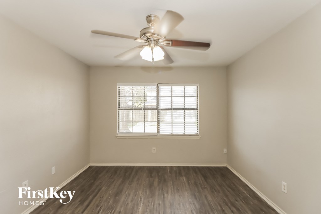 16914 Kilwinning Drive 3 Beds House for Rent - Photo Gallery 7