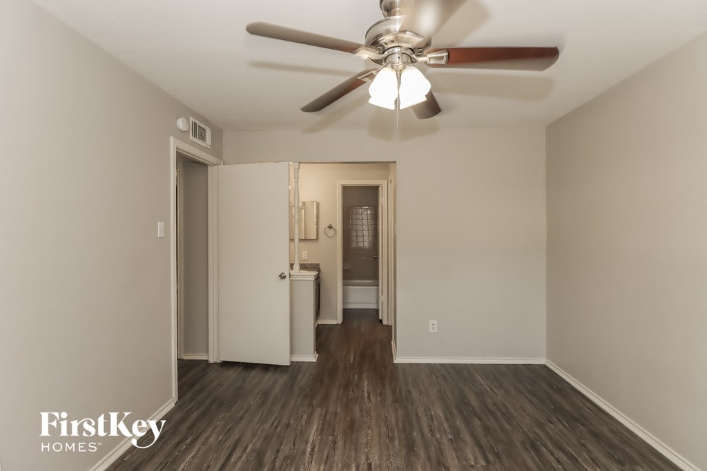 16914 Kilwinning Drive 3 Beds House for Rent - Photo Gallery 8