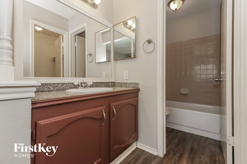 16914 Kilwinning Drive 3 Beds House for Rent - Photo Gallery 9