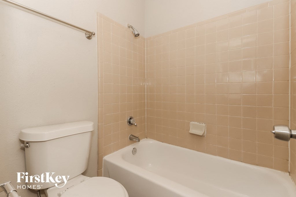 16914 Kilwinning Drive 3 Beds House for Rent - Photo Gallery 10