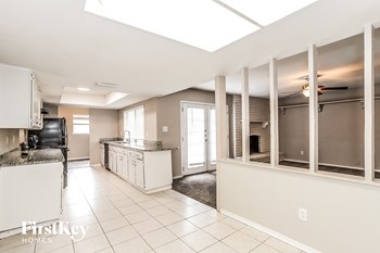 16939 Macleish Dr 4 Beds House for Rent - Photo Gallery 4