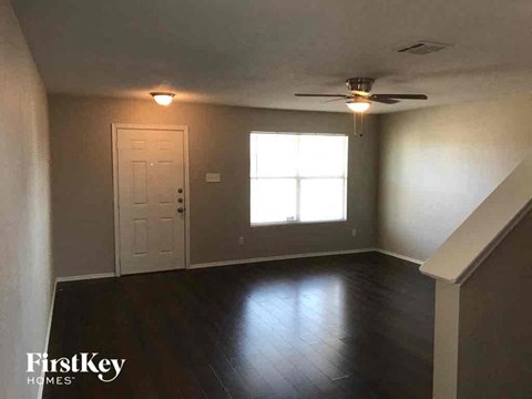 1717 Vineridge Lane 3 Beds Apartment for Rent