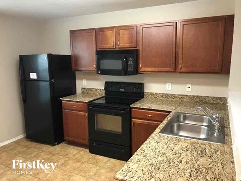 1717 Vineridge Lane 3 Beds Apartment for Rent