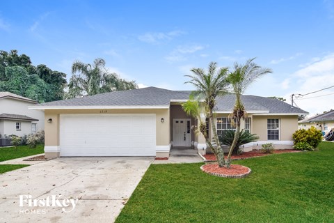 1719 Sandalwood Circle SW 3 Beds Apartment for Rent