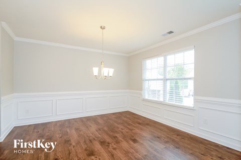 1725 Klompen Road 3 Beds Apartment for Rent