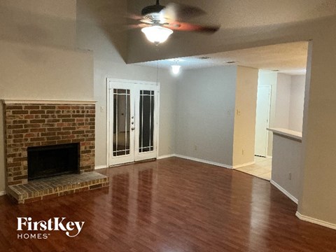 1733 Prescott Drive 3 Beds Apartment for Rent
