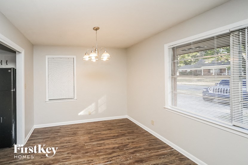 1736 Borden Dr Studio House for Rent - Photo Gallery 6