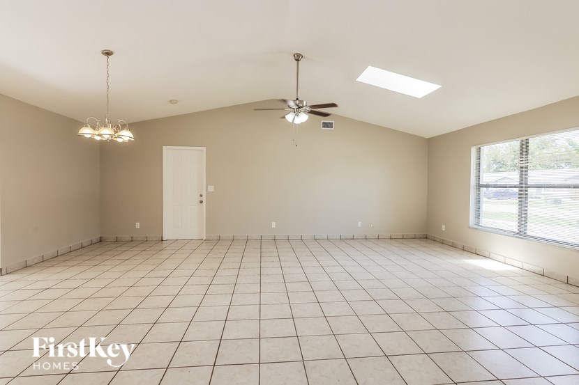 17365 Homewood Road 3 Beds House for Rent - Photo Gallery