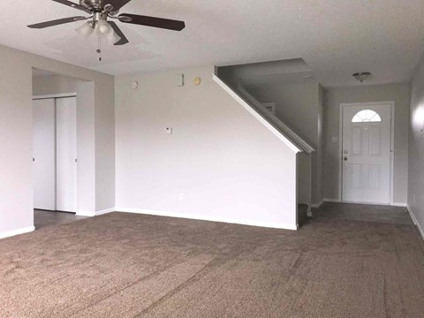 1749 Blue Grass Pkwy 3 Beds Apartment for Rent