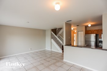 17513 Sw 140 Court 4 Beds House for Rent - Photo Gallery 4