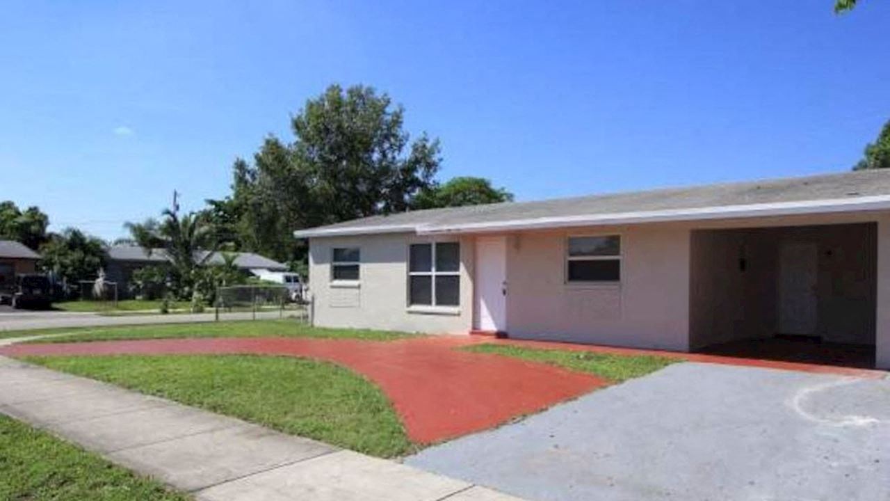 1751 NW 35Th Way 4 Beds Apartment for Rent