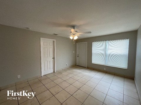 1751 NW 35Th Way 4 Beds Apartment for Rent