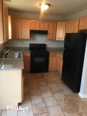17701 Devon Drive 4 Beds House for Rent - Photo Gallery 5
