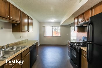 1772 Howe Ln 3 Beds House for Rent - Photo Gallery 6