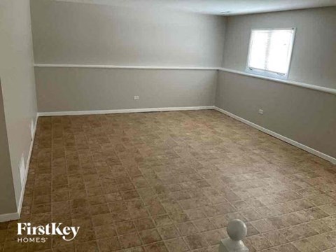 17808 State Line Ave 4 Beds Apartment for Rent